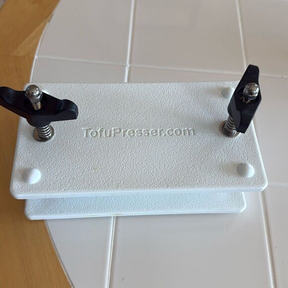 Tofu Press - Picture 1 of 11